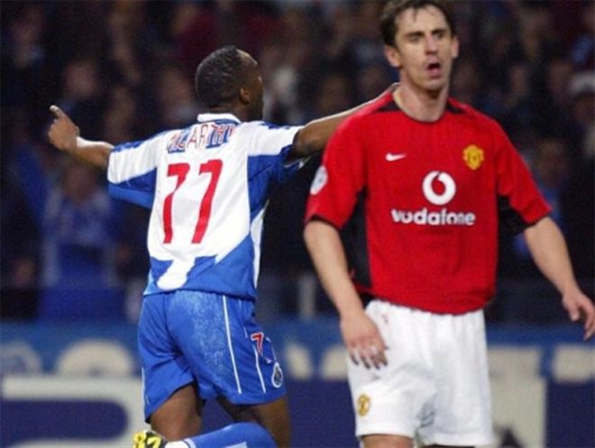 占据了一席 占据了一席